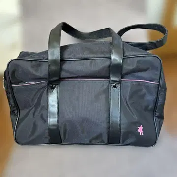 클라크 국제 기념 고등학교 스쿨백