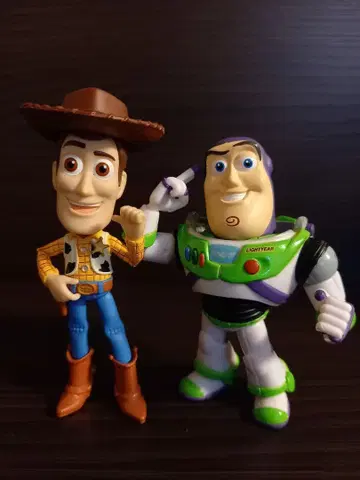 꼬마 컬렉션 토이 스토리 우디 버즈 라이트이어