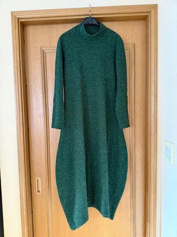 요건 레일 다크 그린 니트 롱 원피스