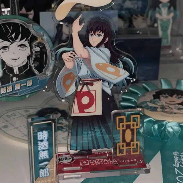 번장 최저가 ) 귀멸의 칼날 토키토 무이치로 피자라 아크릴 스탠드