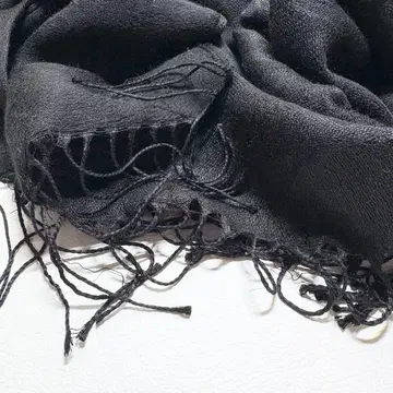 도쿄 소와르 실크 울 대형 숄 블랙