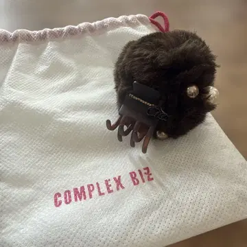컴플렉스 비즈 트 헤어 클립 퍼 포함
