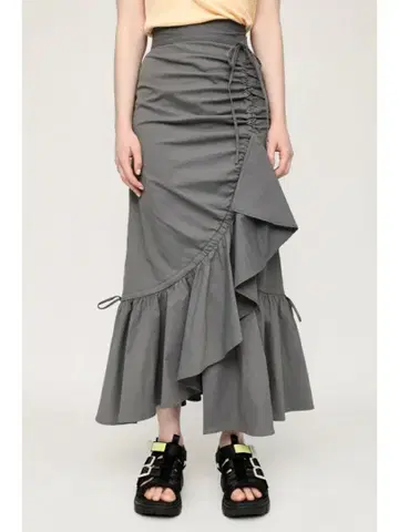 [ 새상품 ] SLY 프릴 랩스커트 S 사이즈