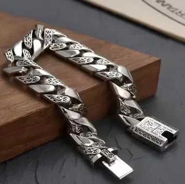 실버 뜨개질 팔찌