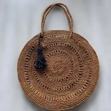 MAISON N.H PARIS 원형 브라운 바스켓백 태슬 포함