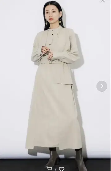 유나이티드 도쿄 커버 쉐이프드 원피스 사이즈 1