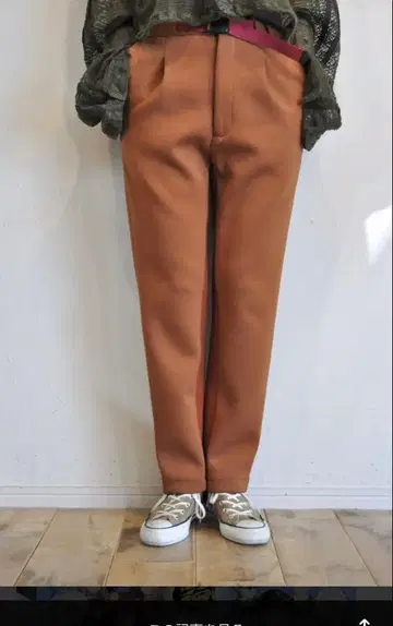 hippiness rehersall 오렌지 카멜 슬랙 팬츠