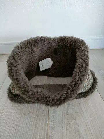 45R 셰틀랜드 니트와 보아 넥워머