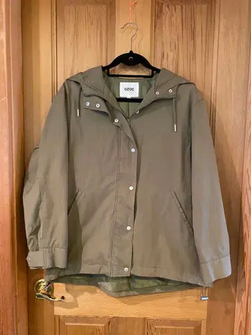 OZOC 올리브 밀리터리 자켓