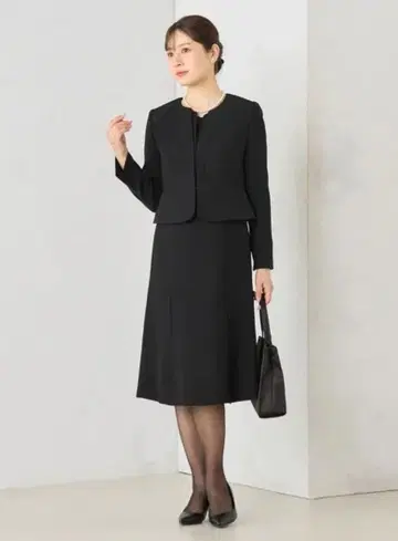 새상품/미사용품 블랙 세레모니 수트 원피스 세트 15호