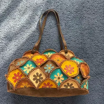 컬러풀 꽃무늬 패치워크 핸드백