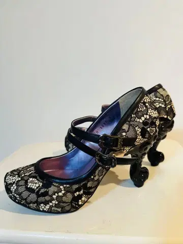 ANNA SUI 펌프스 사이즈 2