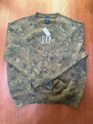 GAP 플로럴 프린트 트레이닝복