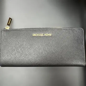 새상품급 미사용 마이클코어스 장지갑 블랙