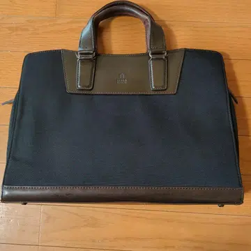 TAKEO KIKUCHI 비즈니스 백 블랙/브라운