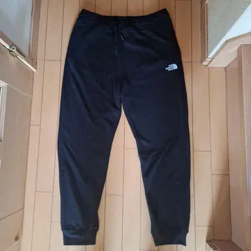 더 노스페이스 블랙 조거 팬츠