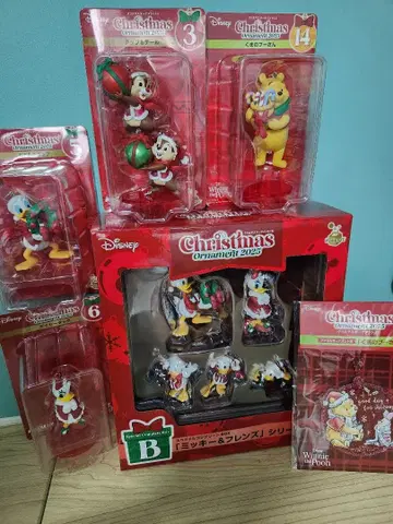 Disney 크리스마스 오너먼트 2025