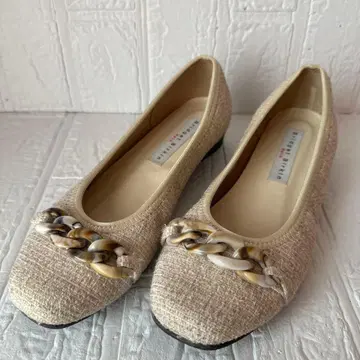 [브리짓 버킨 워크] 트위드 체인 장식 컴포트 펌프스 23cm