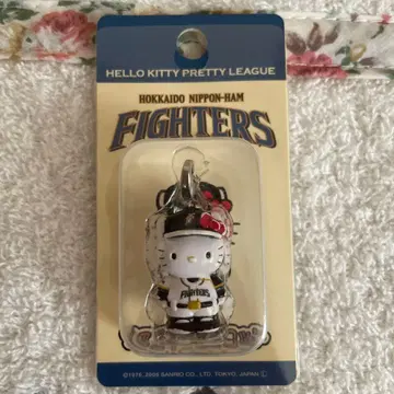 헬로키티 스트랩 홋카이도 일본햄 파이터즈
