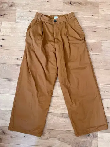 뷔르데사봉 브라운 와이드 턱 팬츠