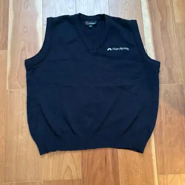 Montbell 블랙 V넥 베스트