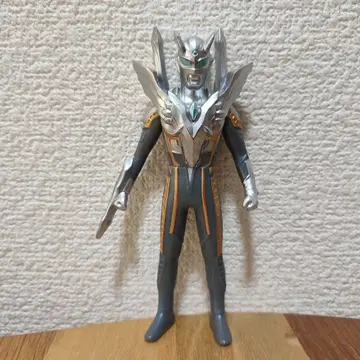 울트라 히어로 시리즈 EX 얼티밋 샤이닝 울트라맨 제로 소프트 비닐