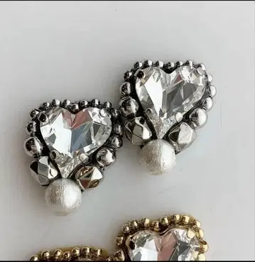 하트형 크리스탈 펄 & 비즈 귀걸이