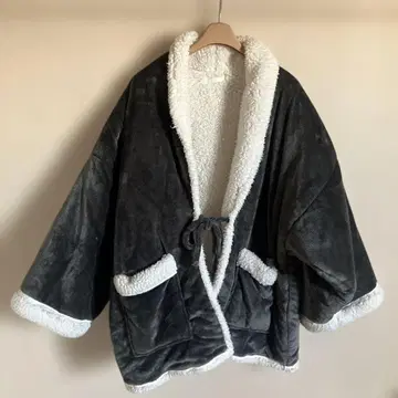 그레이 플리스 자켓 M-L 사이즈