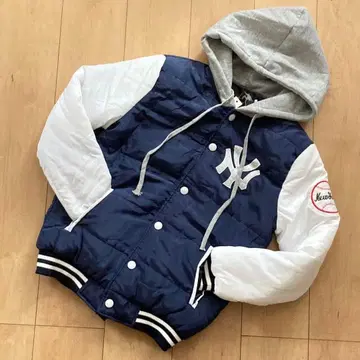 뉴욕 양키스 후드 부착 바시티 자켓 M