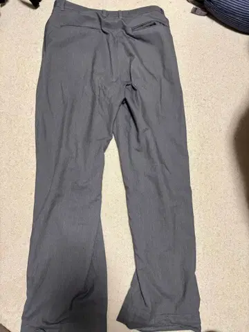 SIGNATURE 그레이 슬랙스 노턱