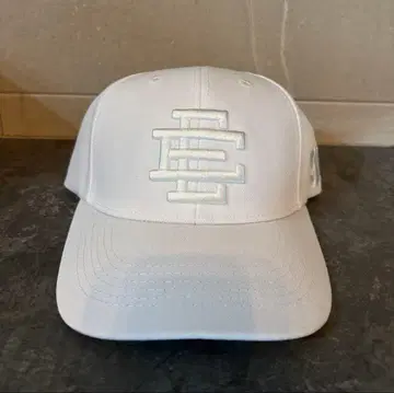 에릭 에마뉘엘 캡