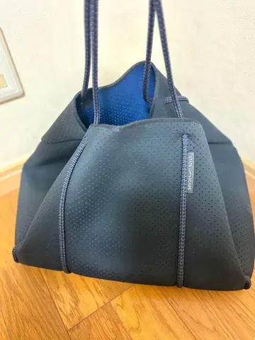 STATE OF ESCAPE 블랙 토트백