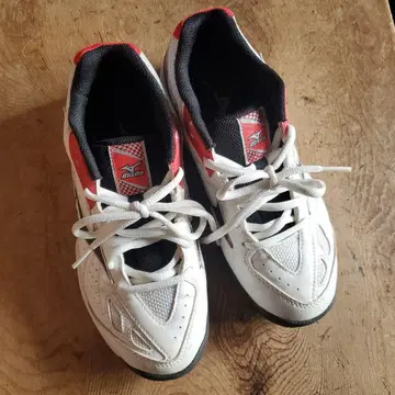 Mizuno 테니스화 화이트/레드