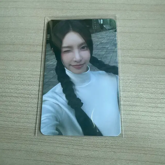 아일릿 마그네틱 슈퍼리얼미 윤아 앨범 포카