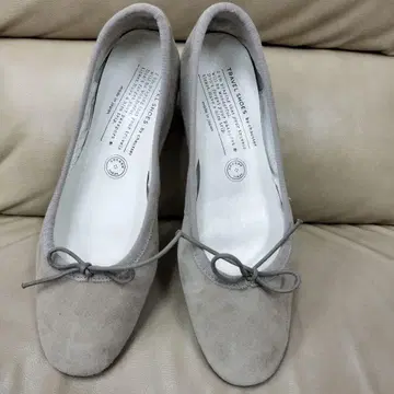 TRAVEL SHOES by chausser 스웨이드 펌프스