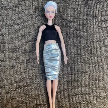 마텔 바비 시그니처 룩스 #8 금발 관절 가동 인형