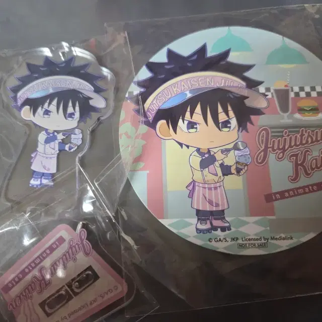 주술회전 콜라보 카페 후시구로 메구미 아크릴 스탠드 판매합니다.