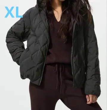 유니클로 퍼프테크 후드티 블랙 XL