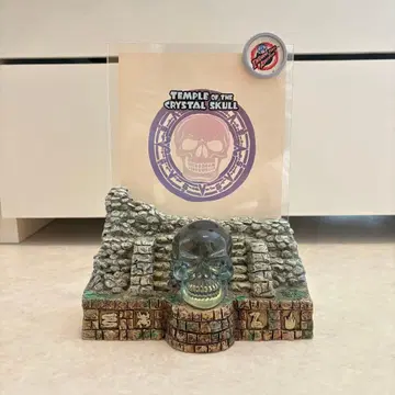 [ 새상품급 ] 디즈니씨 인디아나 존스 크리스탈 스컬 사진 액자 단종