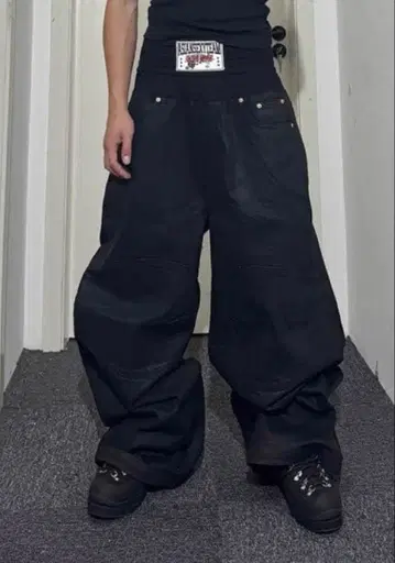 RYE CHASIN 블랙 데님 와이드 팬츠