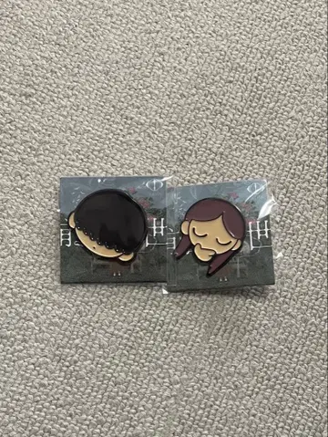 요루시카 핀 배지 시크릿 1 2 suis 디자인