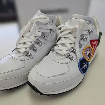 DSQUARED2 화이트 스니커즈