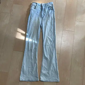 SLY JEANS 라이트 블루 부츠컷 데님 플레어 팬츠 23