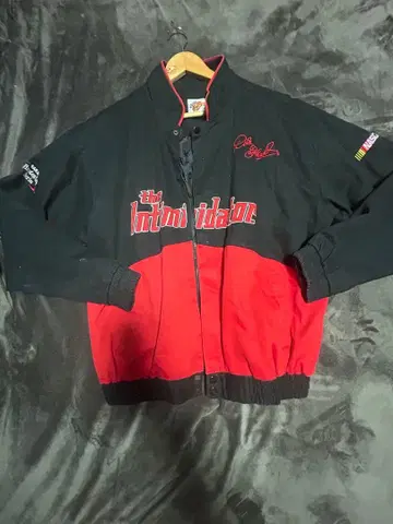 나일론 자켓 블랙/빨간색 바이컬러