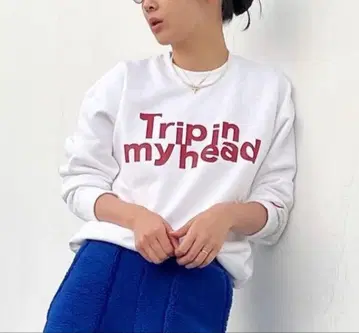 peate Trip in my head 화이트 맨투맨