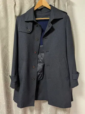 다크 네이비 트렌치코트 허리 벨트 포함