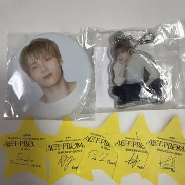 TXT POPUP 회장 한정판 캡슐 토이 휴닝카이 아크릴 키링 캔뱃지