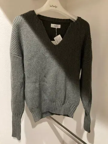 그레이 긴팔 스웨터 F 사이즈