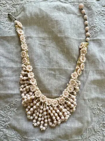 빈티지 비즈 목걸이 꽃 핑크