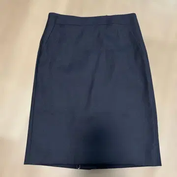 [ 미사용 새상품 ] ICB 다크 네이비 스커트 양모 M